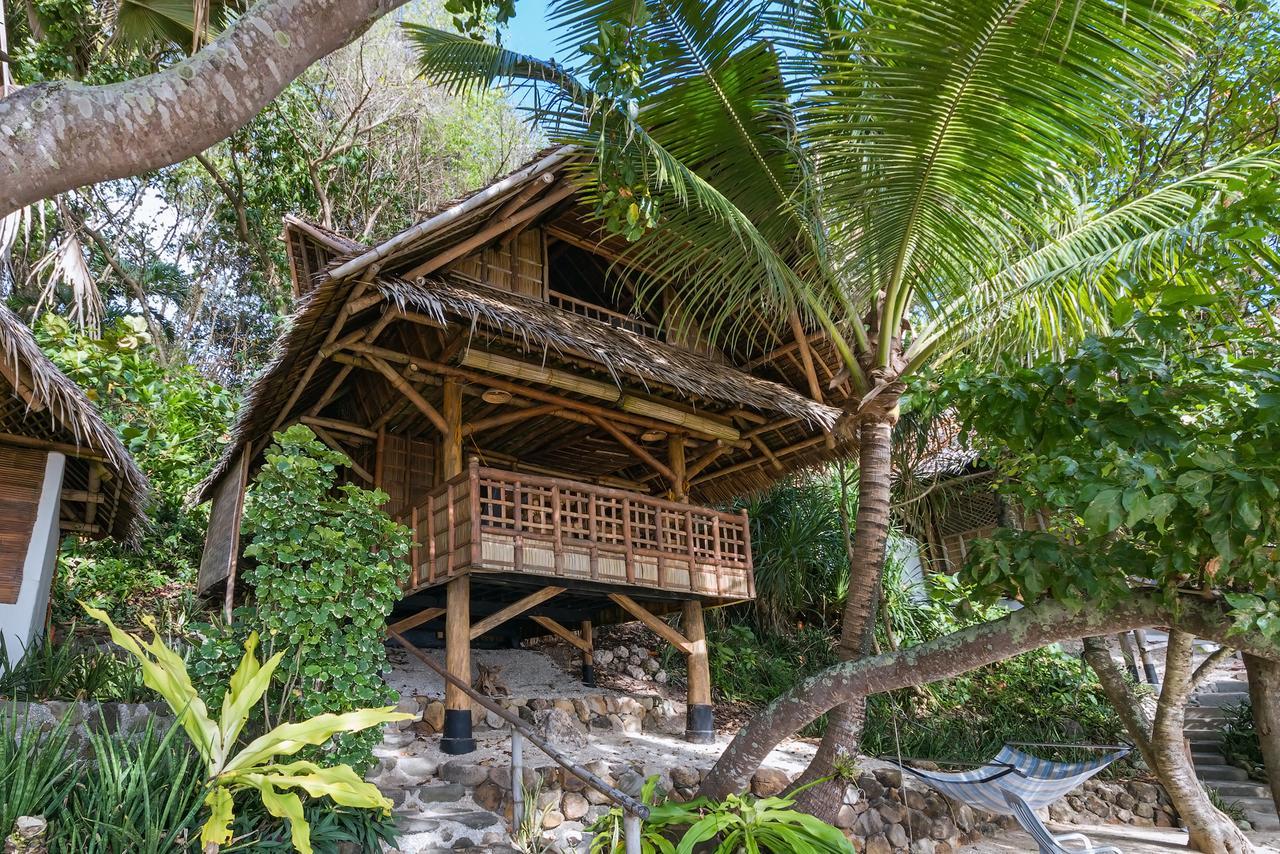 Kookoo's Nest Eco-lodge * Siaton